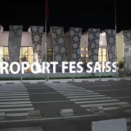 Logement Hotel Et Navette Gratuite Fès Exteriér fotografie